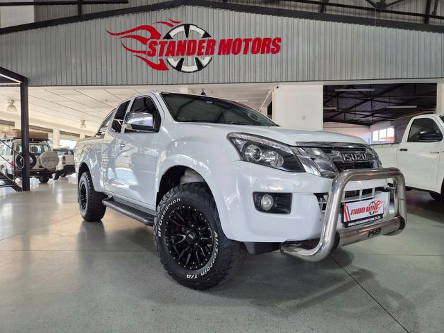 2015 Isuzu KB 300 D-Teq LX Extended Cab