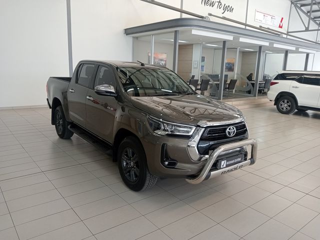 2023 Toyota Hilux 2.8 GD-6 Raider 4x4 Auto Double-Cab, photo 2