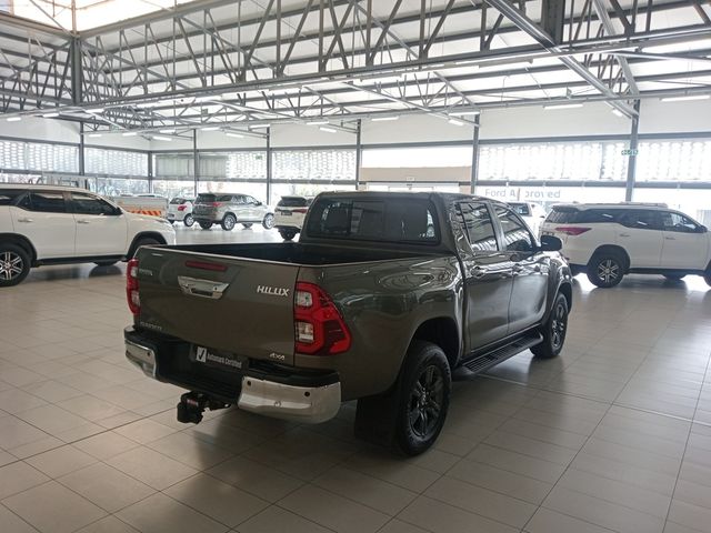 2023 Toyota Hilux 2.8 GD-6 Raider 4x4 Auto Double-Cab, photo 3