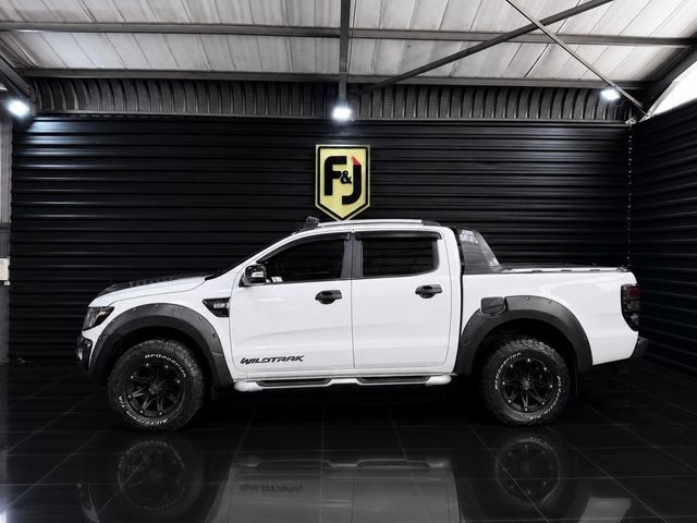 2015 Ford Ranger 3.2 TDCi Wildtrak Auto Double-Cab, photo 3