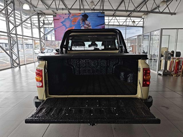 2026 Mahindra Pik Up 2.2 mHawk S11 Dawn 4x4 Auto Double-Cab, photo 5
