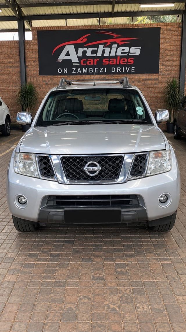2014 Nissan Navara 2.5 dCi LE Double-Cab, photo 3