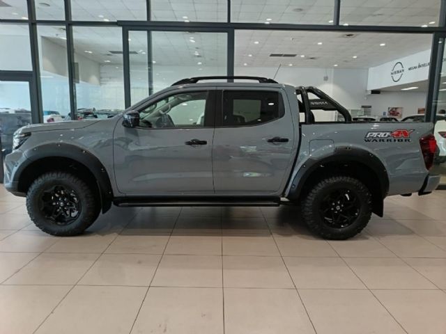 2026 Nissan Navara 2.5DDTi PRO-4X Warrior 4x4 Double-Cab Auto, photo 2