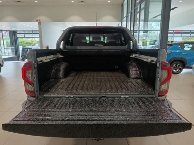 2026 Nissan Navara 2.5DDTi PRO-4X Warrior 4x4 Double-Cab Auto, photo 5