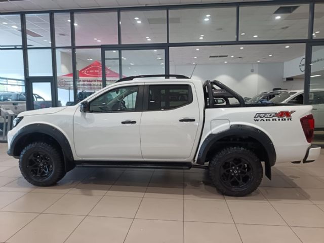 2026 Nissan Navara 2.5DDTi PRO-4X Warrior 4x4 Double-Cab Auto, photo 2