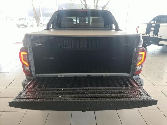 2026 Nissan Navara 2.5 DDTi PRO-2X Auto Double-Cab, photo 5