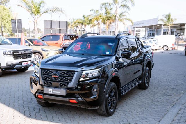 2024 Nissan Navara 2.5 DDTi PRO-2X Auto Double-Cab, photo 3