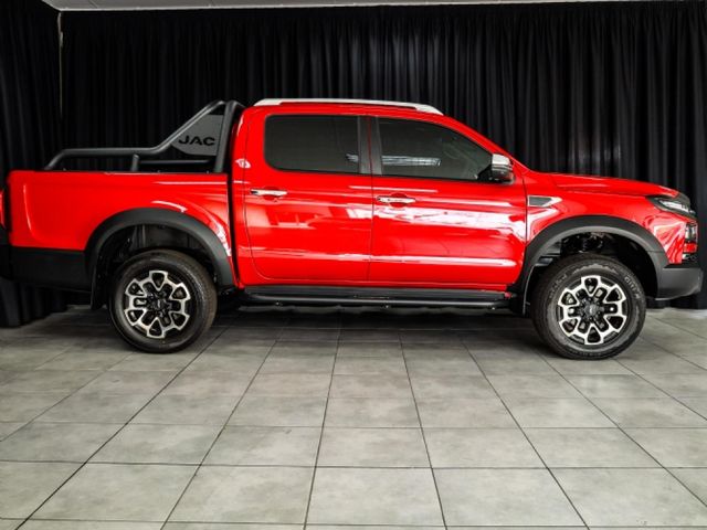 2026 JAC T9 2.0 CTI Super Lux Auto Double-Cab, photo 3