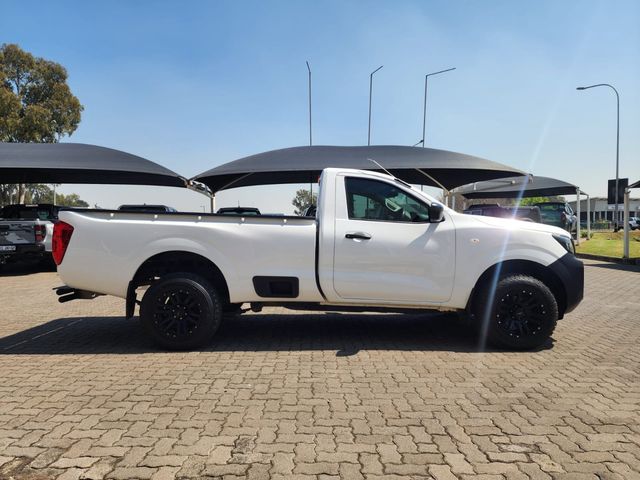2022 Nissan Navara 2.5 DDTi SE Single-Cab, photo 4