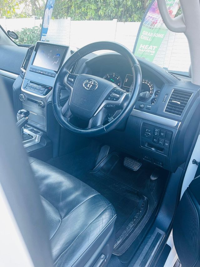 Photo 5