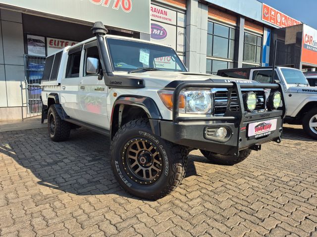 2021 Toyota Land Cruiser 79 4.5 D Double-Cab