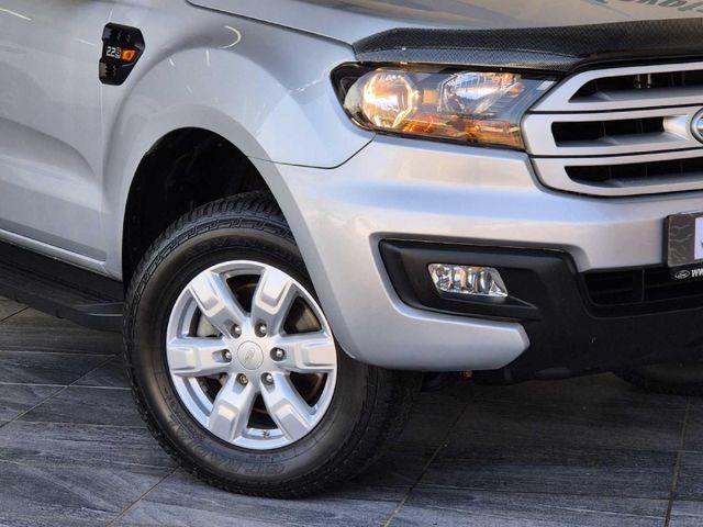 2017 Ford Everest 2.2 TDCi XLS Auto, photo 3