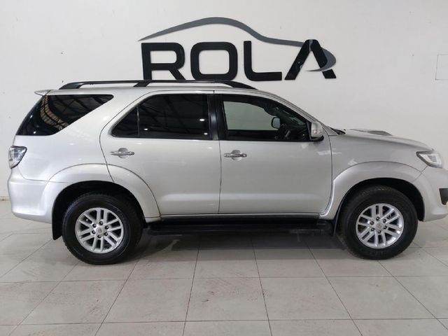 2014 Toyota Fortuner 3.0 D-4D Raised Body Auto, photo 4