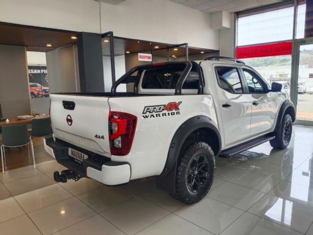 2026 Nissan Navara 2.5DDTi PRO-4X Warrior 4x4 Double-Cab Auto, photo 3