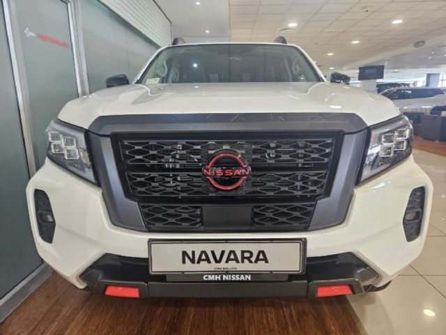 2026 Nissan Navara 2.5 DDTi PRO-2X Auto Double-Cab, photo 3