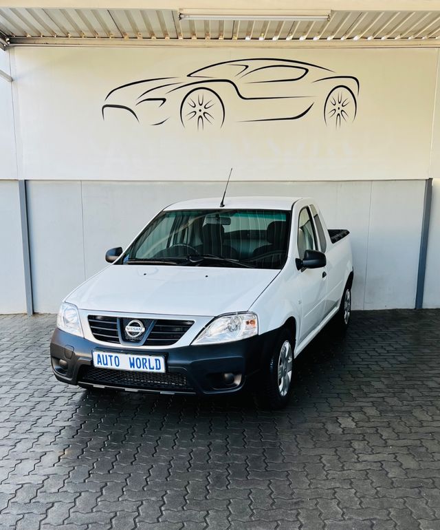 2022 Nissan NP200 1.6