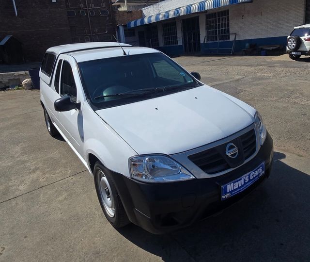 2023 Nissan NP200 1.6