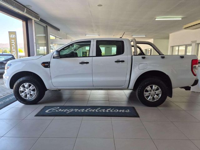 2021 Ford Ranger 2.2 TDCi XL Auto Double-Cab, photo 3