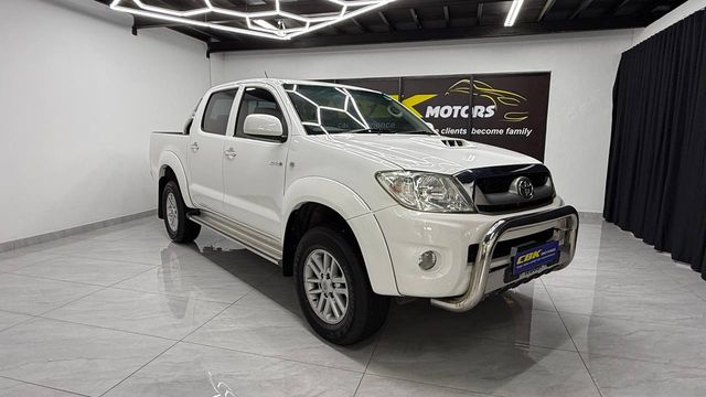 2011 Toyota Hilux 3.0 D-4D Raider Raised Body Double-Cab