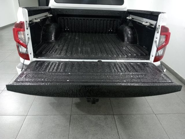 2026 Nissan Navara 2.5 DDTi PRO-2X Auto Double-Cab, photo 5