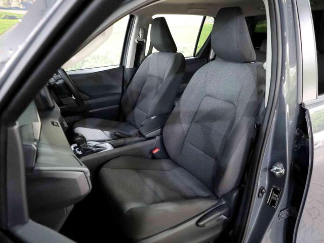 2026 Toyota Hilux 2.8 GD-6 Raider 4x4 Auto Double-Cab, photo 4