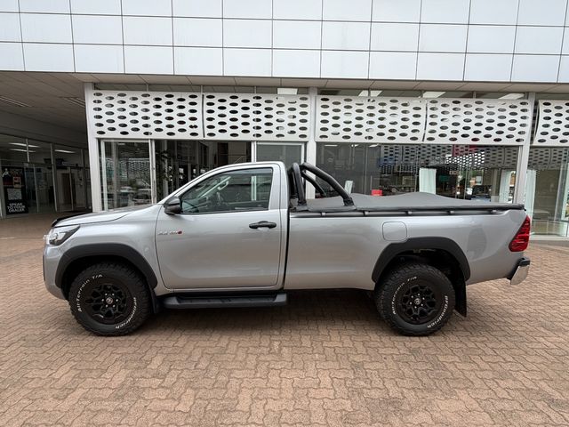 2026 Toyota Hilux 2.4 GD-6 Raised Body Raider Auto Single-Cab, photo 4