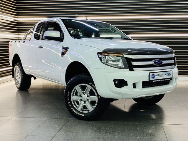 2015 Ford Ranger 3.2 TDCi XLS 4x4 Auto SuperCab, photo 3