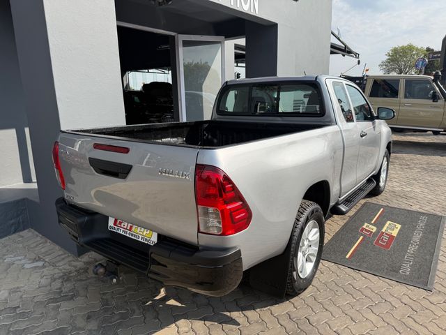 2019 Toyota Hilux 2.4 GD-6 Raised Body SRX Extended Cab, photo 4