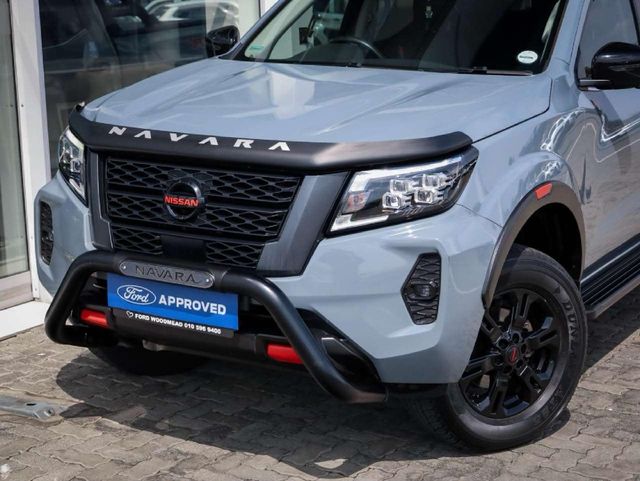 2023 Nissan Navara 2.5 DDTi PRO-4X 4X4 Auto Double-Cab, photo 2