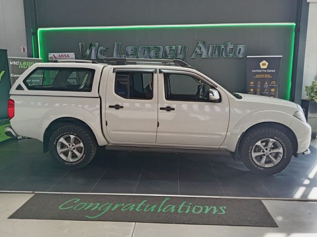 2013 Nissan Navara 2.5 dCi LE 4x4 Double-Cab, photo 3
