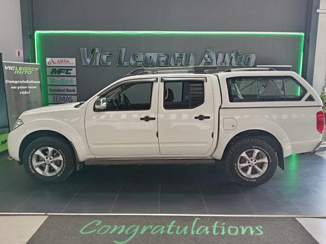 2013 Nissan Navara 2.5 dCi LE 4x4 Double-Cab, photo 4