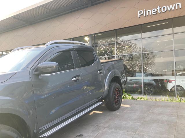 2025 Nissan Navara 2.5 DDTi LE Plus Auto Double-Cab, photo 3