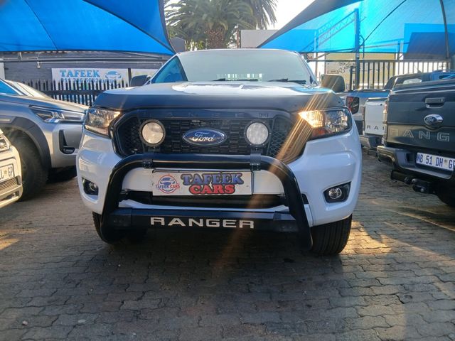 2022 Ford Ranger 2.2 TDCi XLS Double-Cab, photo 2