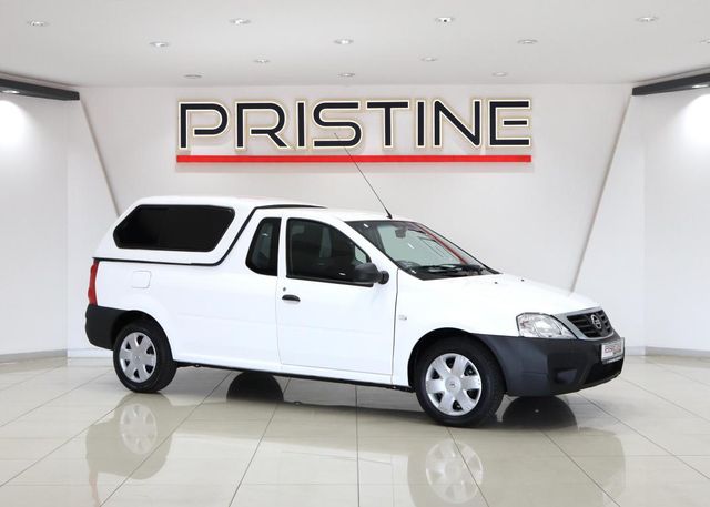 2023 Nissan NP200 1.6 A/C Safety Pack