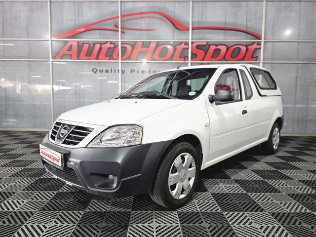 2024 Nissan NP200 1.6 A/C Safety Pack