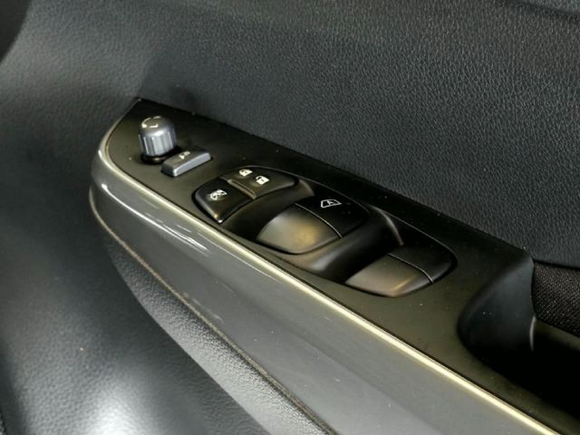 2026 Nissan Navara 2.5D LE 4x4 Double-Cab Auto, photo 4