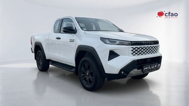 2026 Toyota Hilux 2.8 GD-6 RB Raider X 4x4 Auto Extended Cab