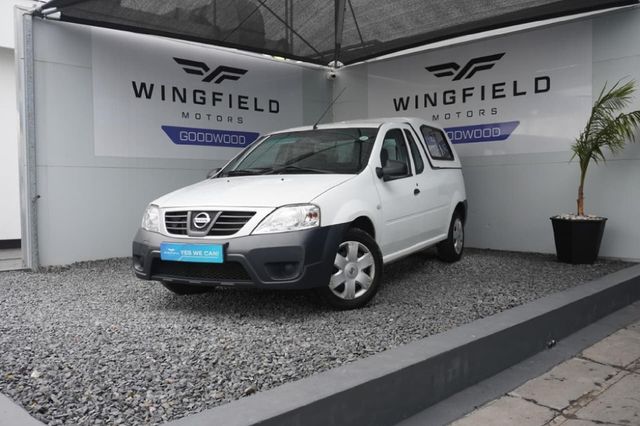 2017 Nissan NP200 1.6 A/C Safety Pack