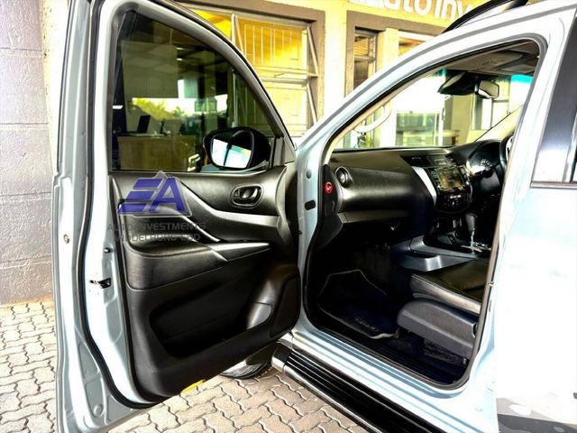 2022 Nissan Navara 2.5 DDTi PRO-2X Auto Double-Cab, photo 5