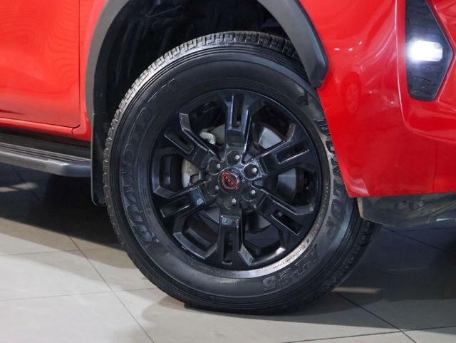 2025 Nissan Navara 2.5 DDTi PRO-2X Auto Double-Cab, photo 3