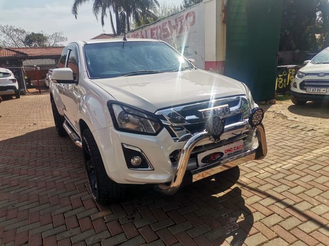 2014 Isuzu KB 250 Extended Cab (Diesel, Manual)