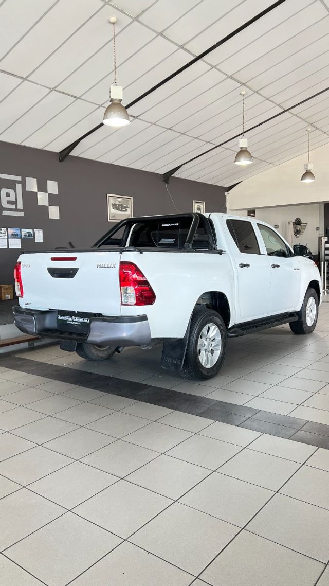 2018 Toyota Hilux 2.4 GD-6 Raised Body SRX Double-Cab, photo 4