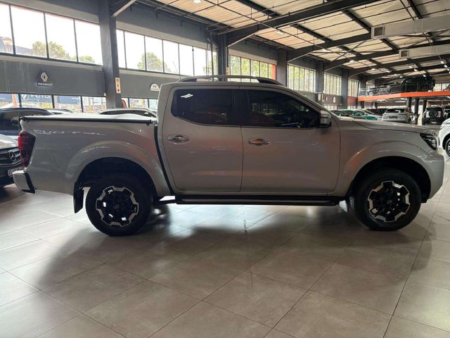 2024 Nissan Navara 2.5 DDTi LE 4X4 Double-Cab, photo 4