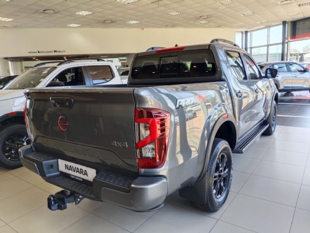 2026 Nissan Navara 2.5 DDTi PRO-4X 4X4 Auto Double-Cab, photo 3