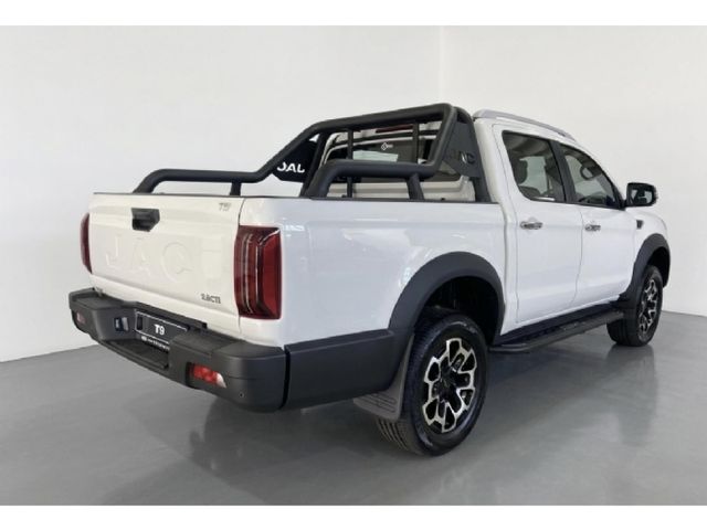 2026 JAC T9 2.0 CTI Super Lux 4x4 Auto Double-Cab, photo 3