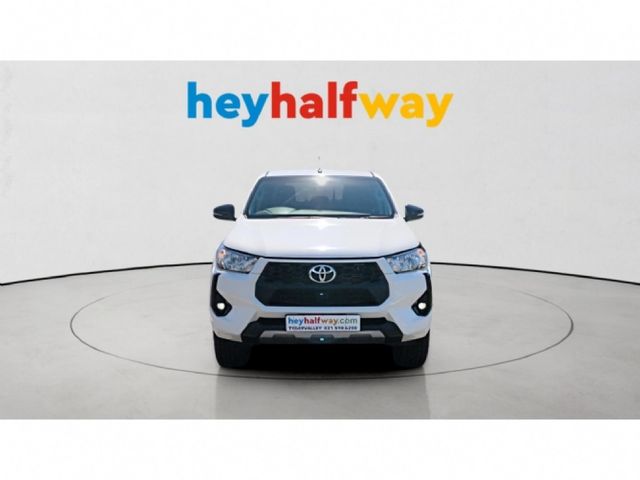 2024 Toyota Hilux 2.4 GD-6 Raider 4x4 Auto Double-Cab, photo 3
