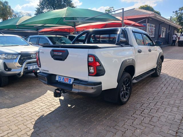 2022 Toyota Hilux 2.8 GD-6 Raised Body Legend Double-Cab, photo 4