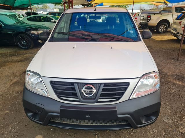 2014 Nissan NP200 Np200