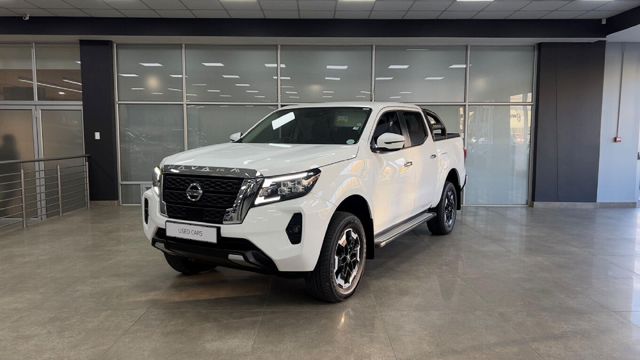2024 Nissan Navara 2.5 DDTi LE Plus 4X4 Auto Double-Cab, photo 3