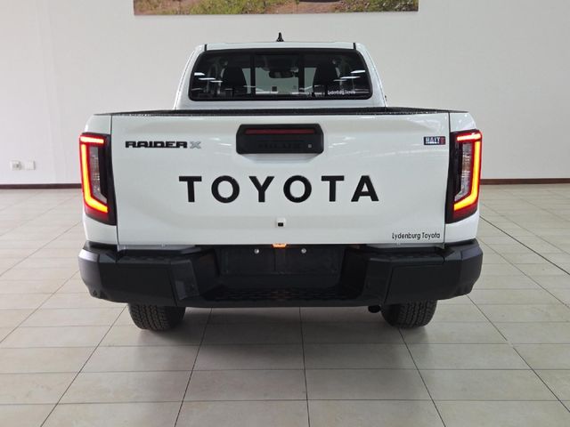 2026 Toyota Hilux 2.8 GD-6 RB Raider X Auto Extended Cab, photo 4